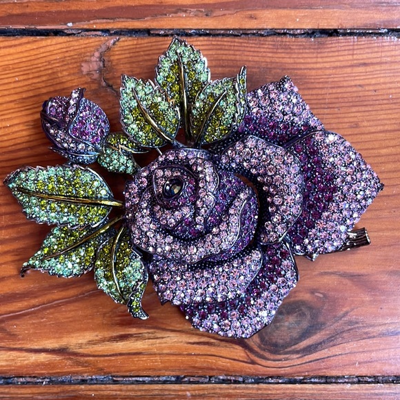 Accessories - Vintage Crystal Rose Hat or Coat Pin